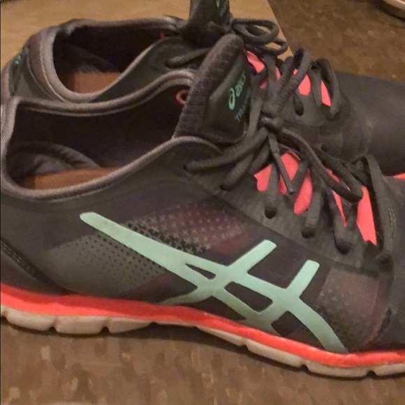 Asics gray, teal, and peach training sneakers - Picture 3 of 7